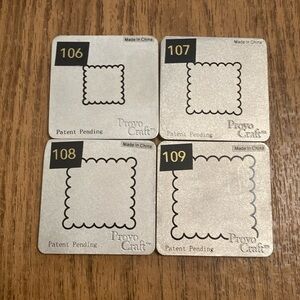 Provo Craft Scalloped Square Dies (4)